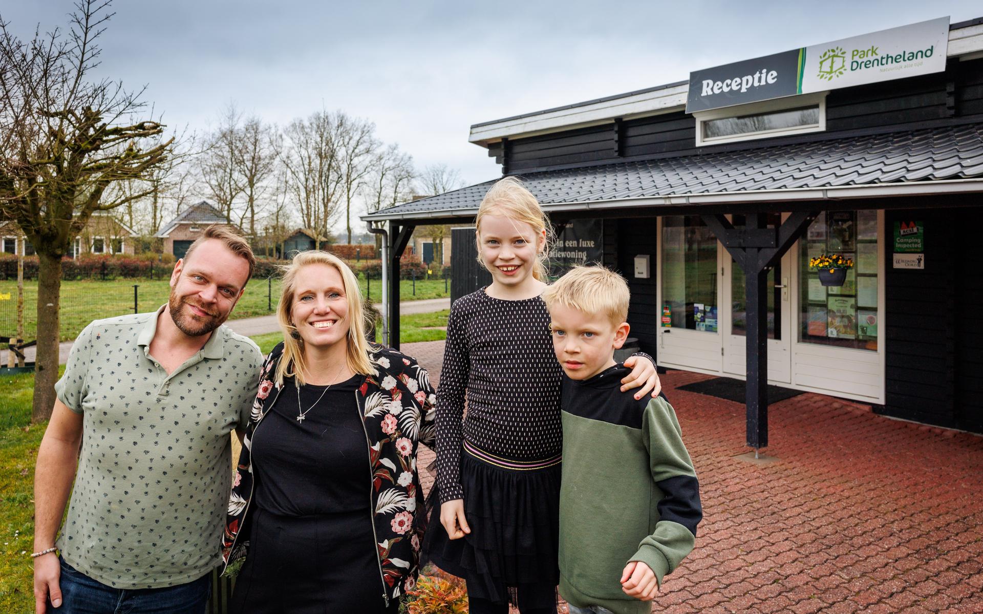Pim (40) en Linda (42) zijn de nieuwe eigenaren van park Drentheland in Zorgvlied. 'Outback-ervaring
