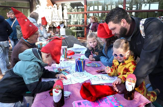 Kleurige start van de lente bij Kabouterfeest in Appelscha