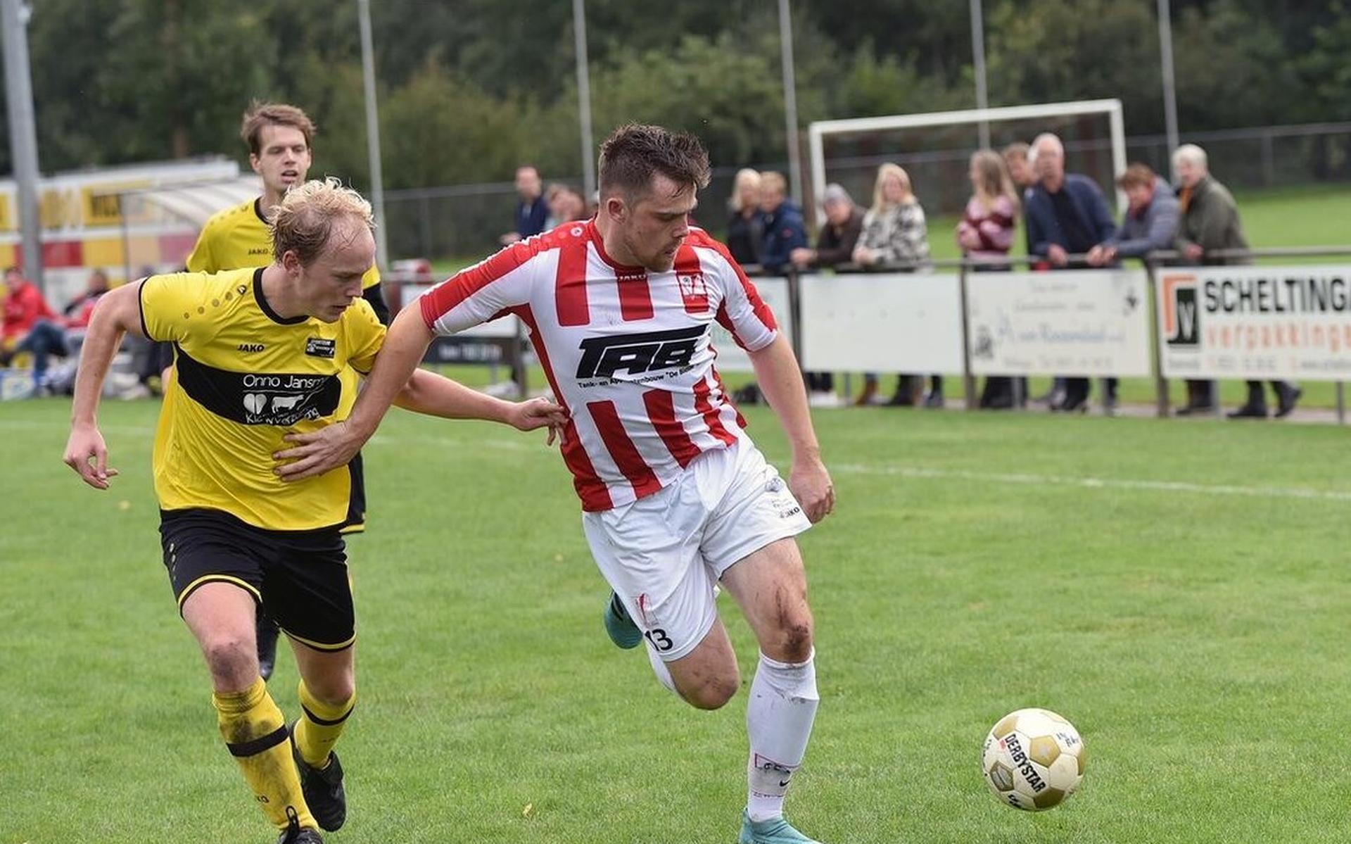 Stellingwerfse voetbalclubs De Blesse en Makkinga houden elkaar in evenwicht - Nieuweooststellingwer