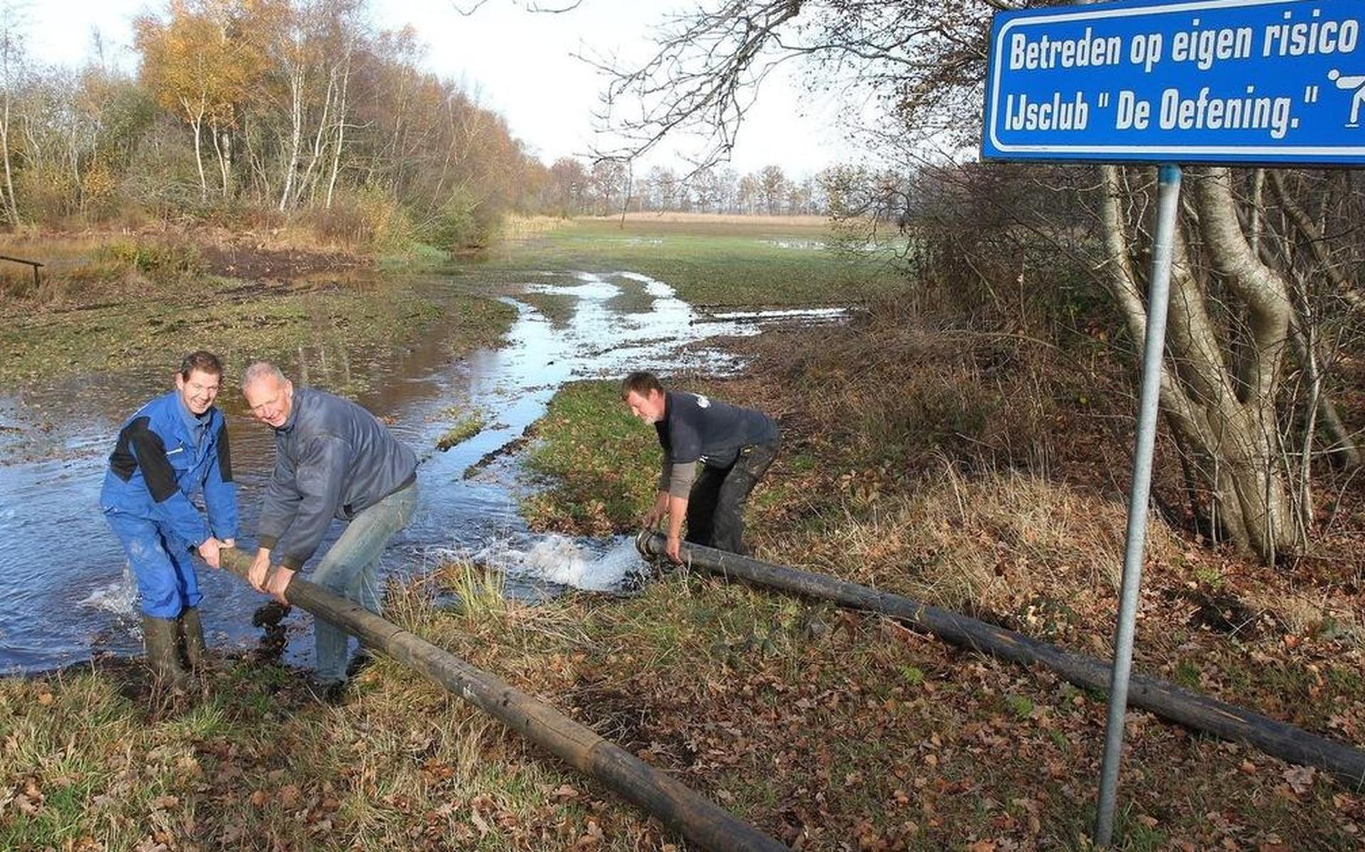 Stobbepoele na anderhalve week pompen vol water - Nieuweooststellingwerver