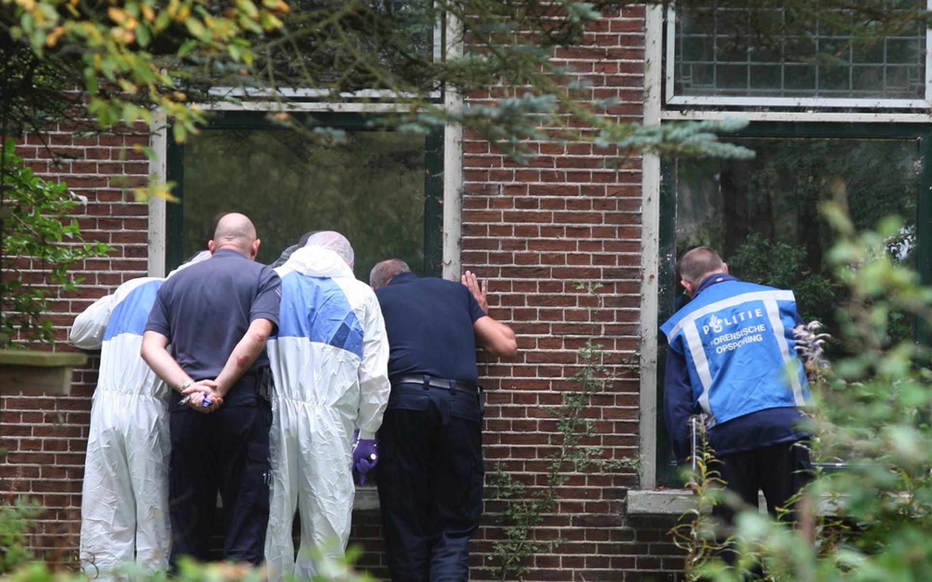 Veertienjarige jongen bekent doodsteken ouders Katlijk