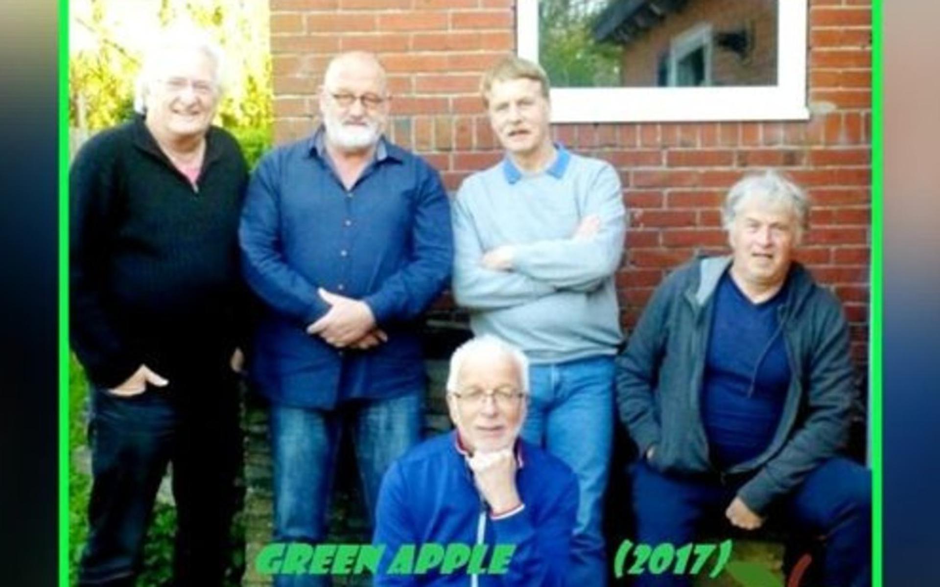 Green apple outlet band