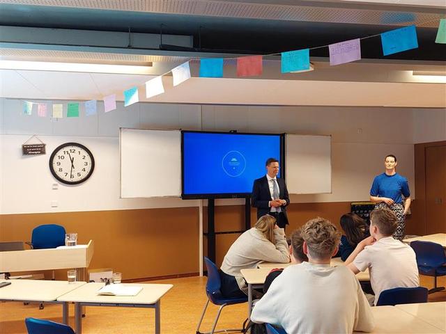 Leerlingen Stellingwerf College bedenken straatnamen voor nieuwe woonwijk De Horn in Oosterwolde