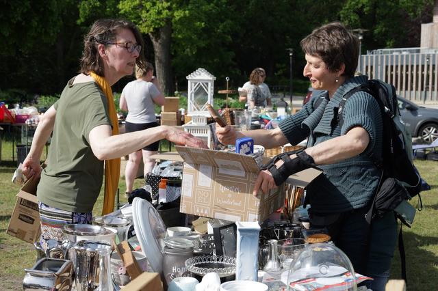 Muziekvereniging Laudando in Appelscha spekt de kas met rommelmarkt