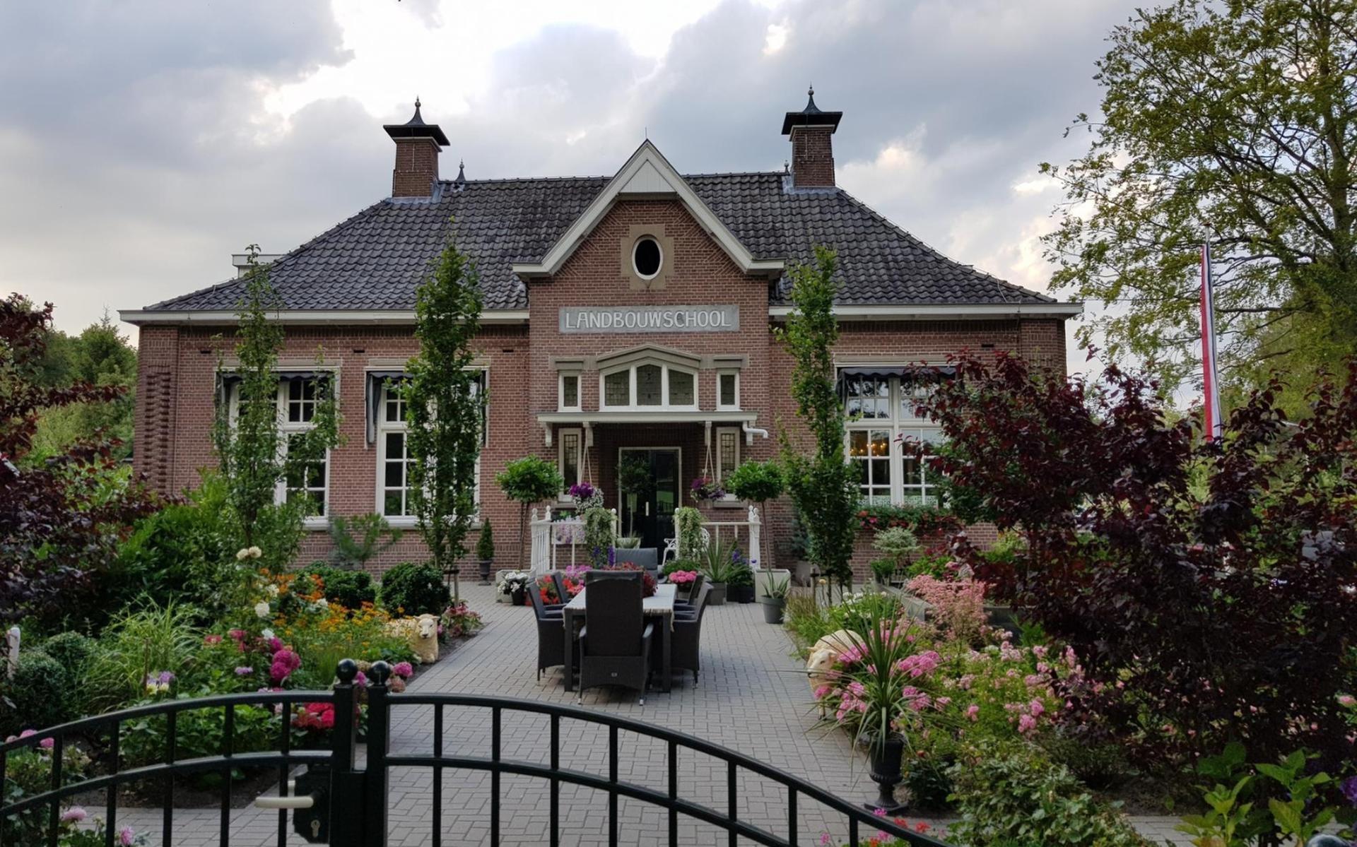 De Herbergier in Oldeberkoop krijgt nieuwe zorgondernemers. Bert en Albert op zoek naar nieuw koppel