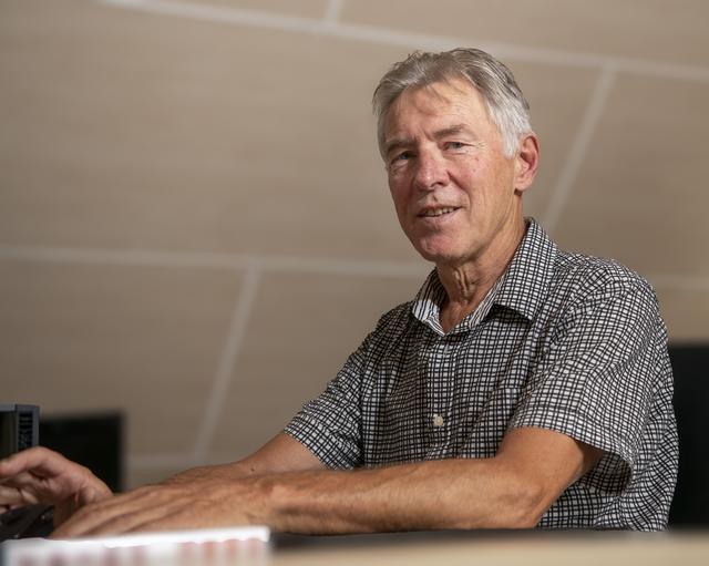 Rinze schrijft zevende boek over Haulerwijk in WOII