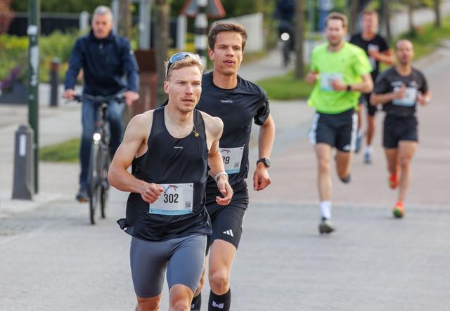 Stijn Bouma en Susanne Edema winnen negende editie Volksloop in Oosterwolde