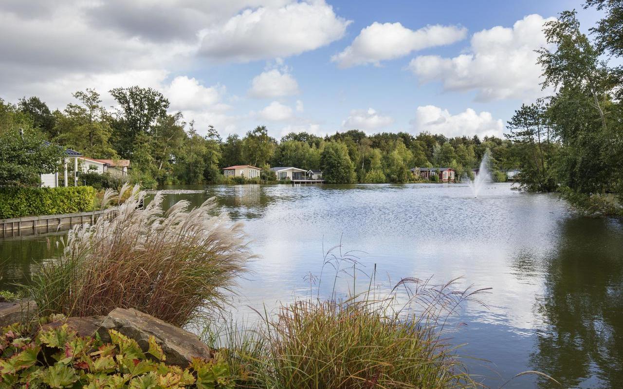 24-09-2018 Oosterwolde: Park Het Goudmeer in andere handen. **geen spoor gezien van activiteiten; er werd niet gebouwd, en niet gegraven. Fotograaf: Rens Hooyenga 24-09-2018 Oosterwolde: Park Het Goudmeer in andere handen. **geen spoor gezien van activiteiten; er werd niet gebouwd, en niet gegraven. Fotograaf: Rens Hooyenga