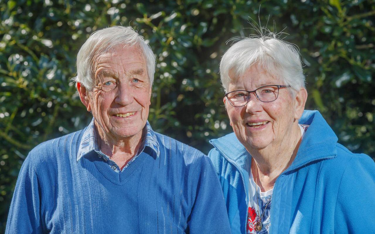 17-04-2022 Appelscha: echtpaar Hoekstra 65 jaar getrouwd. Leuke mensen. Fotograaf: Rens Hooyenga