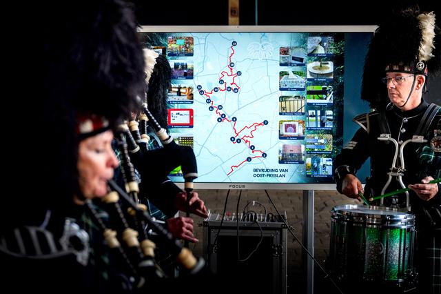 Nieuwe wandel- en fietsroute Canadese bevrijders door oosten van Friesland