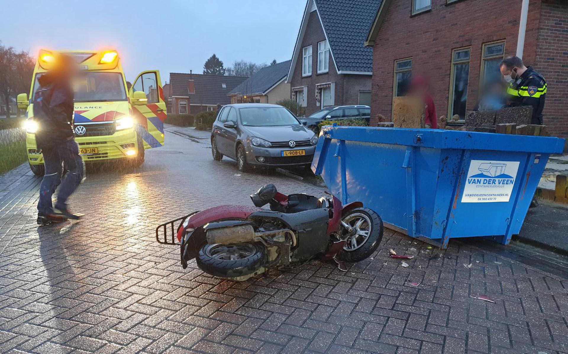 Scooterrijder Gewond Bij Eenzijdig Ongeval In Haulerwijk ...