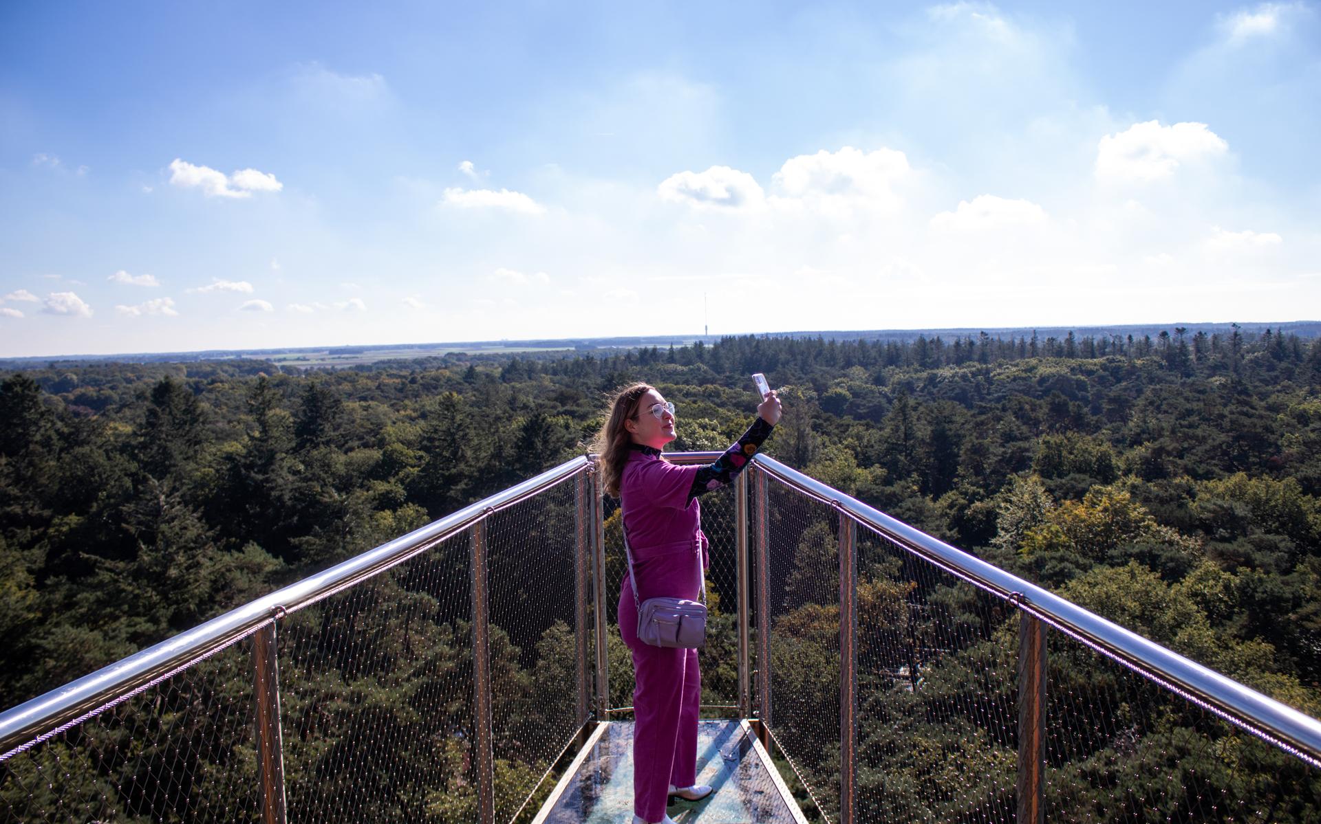 Waar worden de meeste Instagram-selfies gemaakt in Friesland? Dit is de top vijf: 'Een glazen vloer 