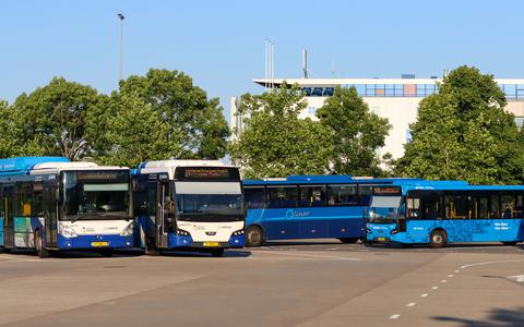 Bussen in Friesland zullen donderdag voor een groot deel blijven stilstaan. Foto: archief LC