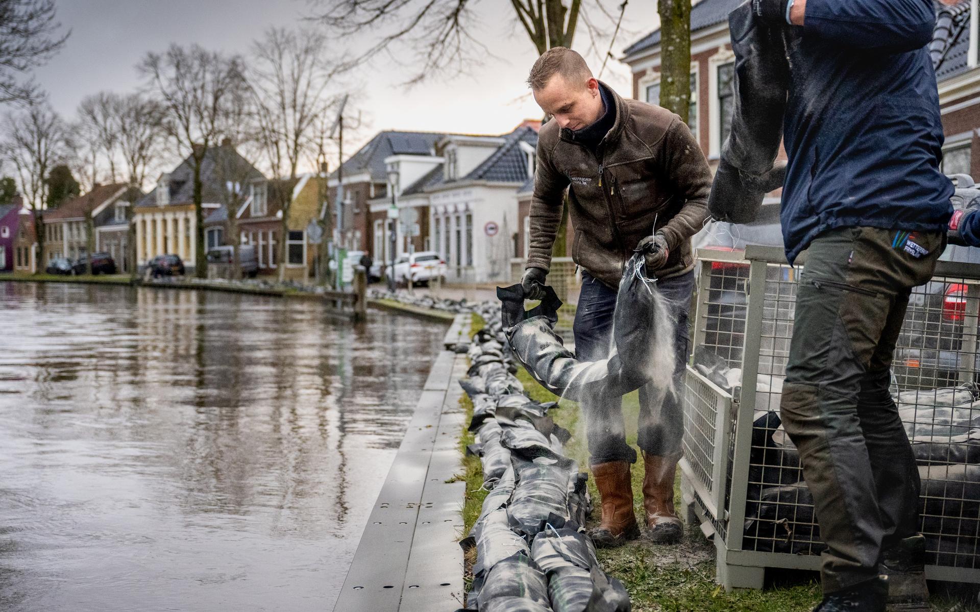 Wetterskip laat zeven polders vollopen, waaronder in Oosterwolde en Donkerbroek