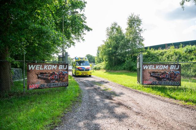 Persoon raakt gewond op crossbaan in Makkinga