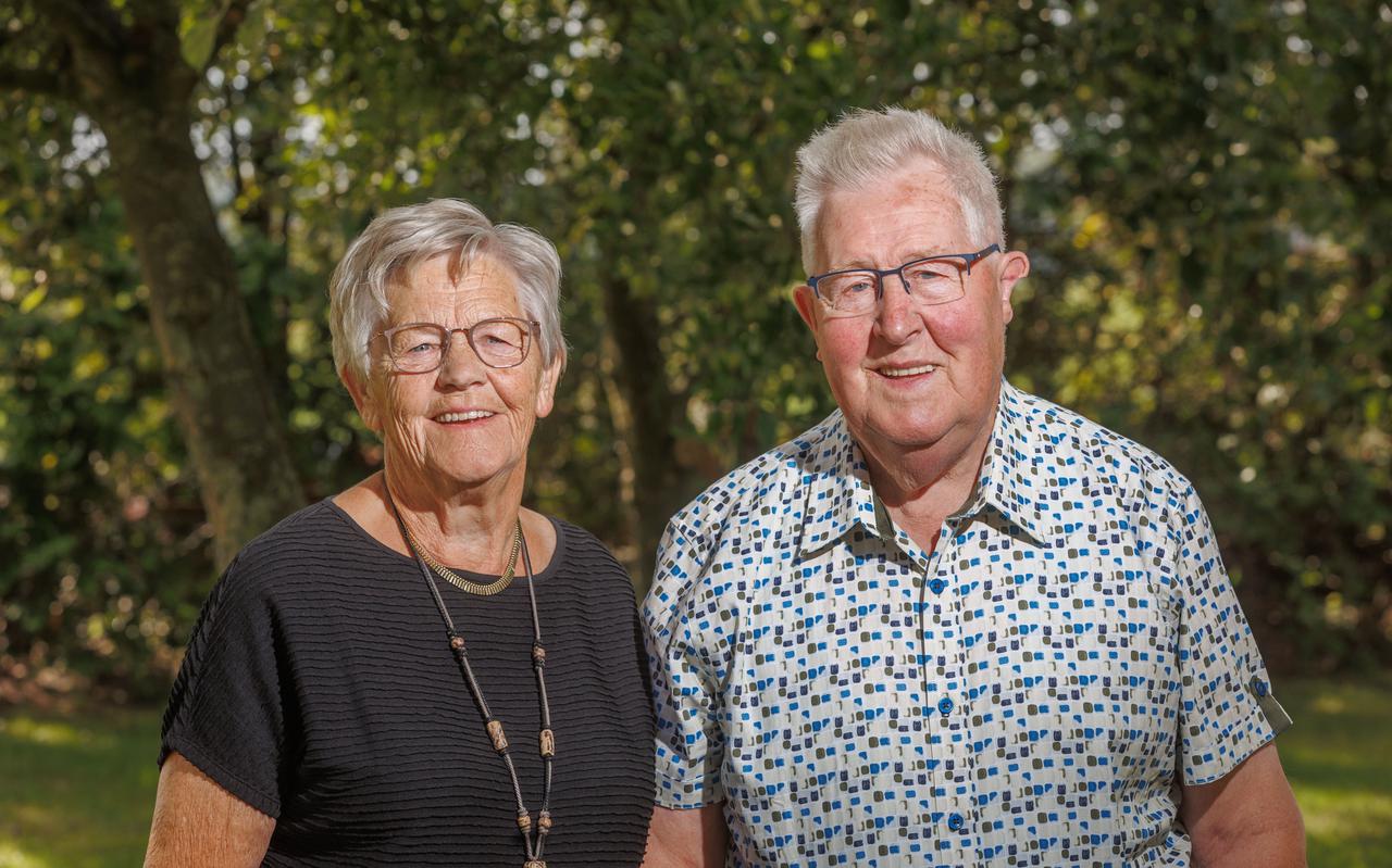 Echtpaar De Boer is 60 jaar getrouwd. Foto: Rens Hooyenga