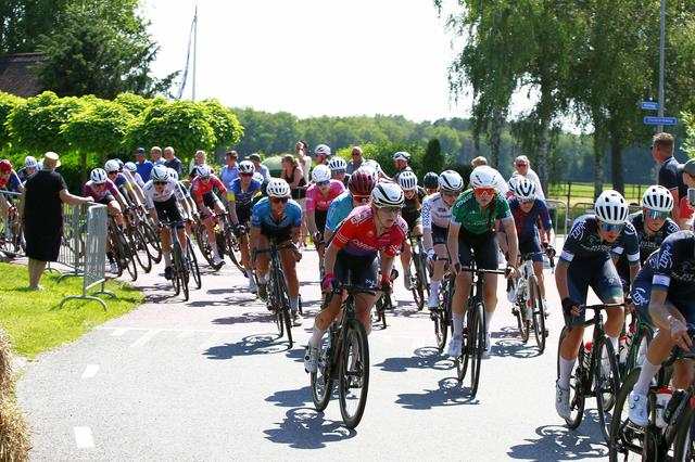 Hoe twee truckers met het NK in Oosterwolde reclame maakten voor de wielersport in Friesland: 'Zijn 